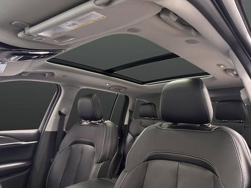 Used 2022 Jeep Grand Cherokee Limited 4xe image 37