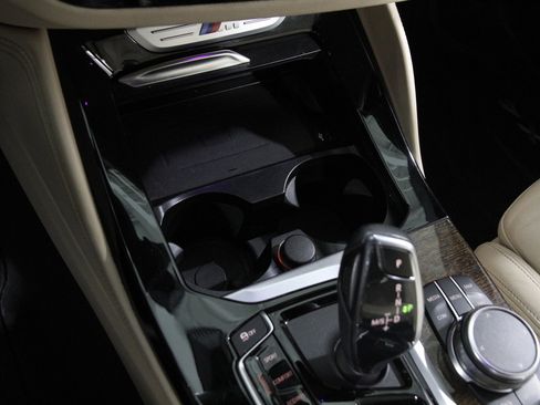 Used 2019 BMW X4 M40i image 17