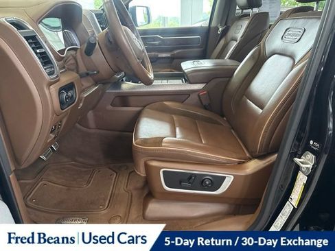 Used 2024 RAM 1500 Limited AWD/4WD image 18