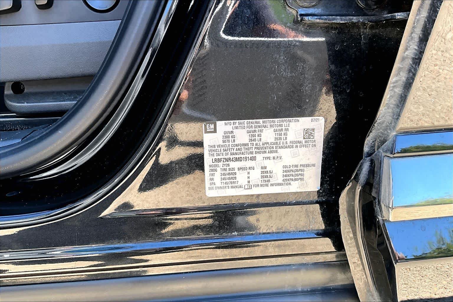 Used 2021 Buick Envision Essence w/ Technology Package I FWD image 33