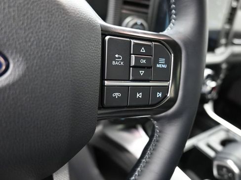 New 2025 Ford F150 Platinum w/ Equipment Group 702A High image 30