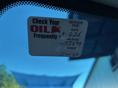 Used 2013 Toyota Camry LE image 25