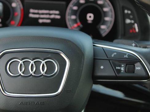 Used 2022 Audi Q7 3.0T Premium Plus AWD/4WD image 23