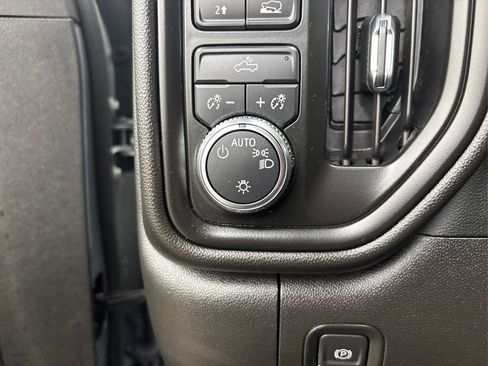 Used 2023 GMC Sierra 1500 Pro w/ Graphite Edition image 25