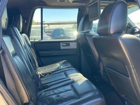 Used 2012 Ford Expedition Limited image 10