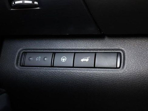 Used 2022 Nissan Pathfinder SL w/ Cargo Package AWD/4WD image 21