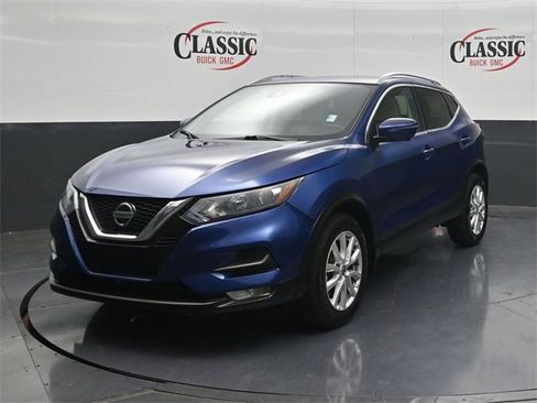 Used 2020 Nissan Rogue Sport SV w/ Technology Package image 4