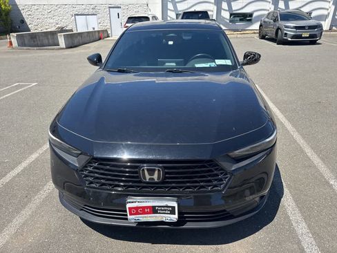 Used 2023 Honda Accord Sport image 4
