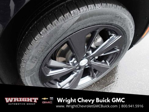 Used 2021 Buick Envision Essence w/ Technology Package I image 32