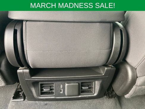 Used 2024 Chevrolet Silverado 1500 LT image 22