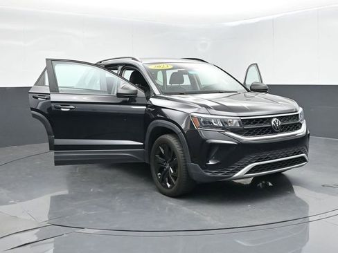 Used 2023 Volkswagen Taos S w/ Driver Assistance Package AWD/4WD image 58