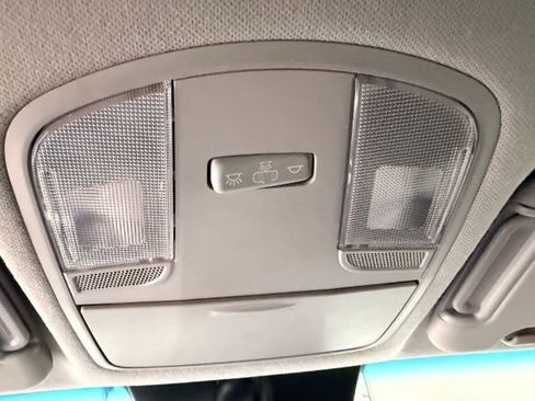 Used 2018 Hyundai Elantra GT w/ Style Package 02 FWD image 37