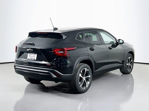 New 2026 Chevrolet Trax RS w/ Sunroof Package image 5