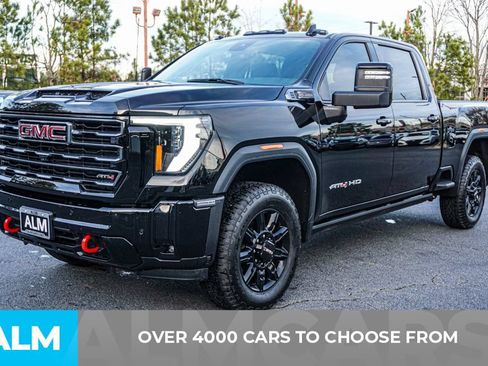 Used 2026 GMC Sierra 2500 AT4 w/ AT4 Preferred Package AWD/4WD image 3