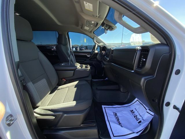 Certified 2024 Chevrolet Silverado 1500 RST w/ Rally Edition AWD/4WD image 24