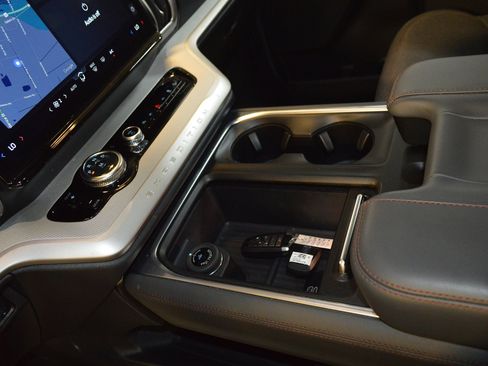 Used 2025 Ford Expedition Max Active image 20