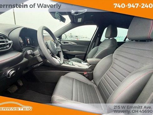 Used 2024 Dodge Hornet GT w/ GT Blacktop Package image 18