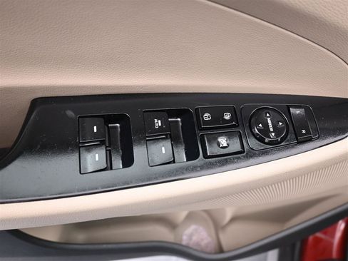 Used 2018 Hyundai Tucson Value w/ Cargo Package FWD image 13