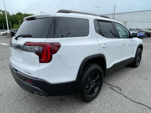 Used 2023 GMC Acadia AT4 w/ Preferred Package AWD/4WD image 5