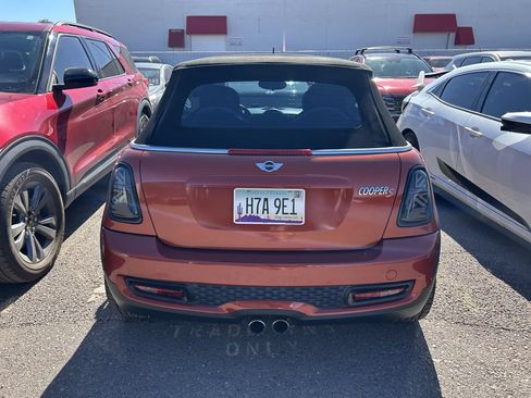 Used 2013 MINI Cooper S FWD image 5