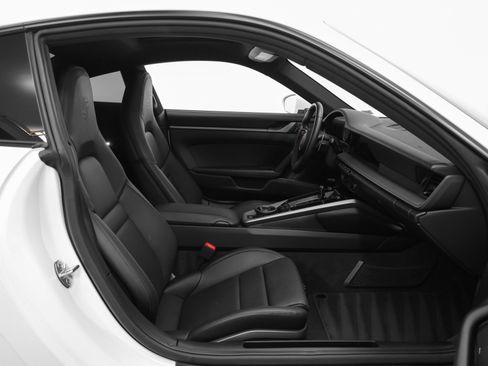 Used 2021 Porsche 911 Carrera image 27