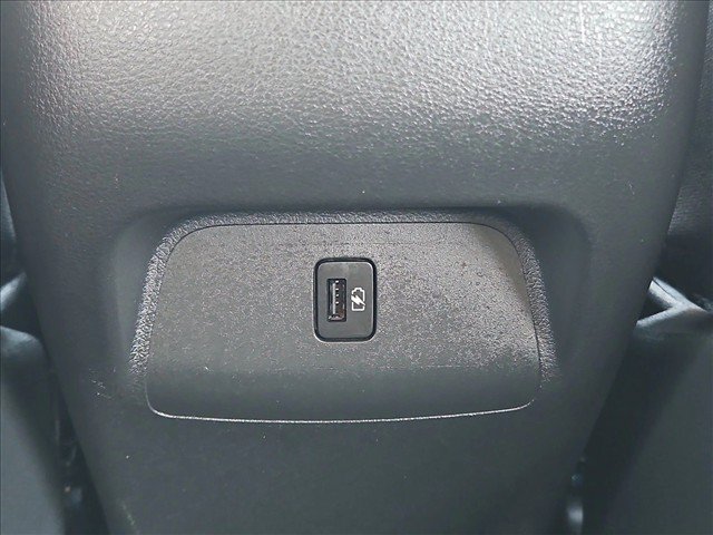 Used 2025 Nissan Sentra SR FWD image 15