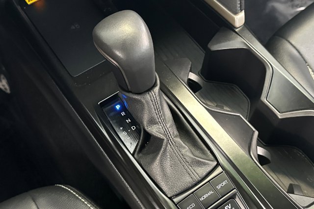 Certified 2025 Toyota Camry SE FWD image 25