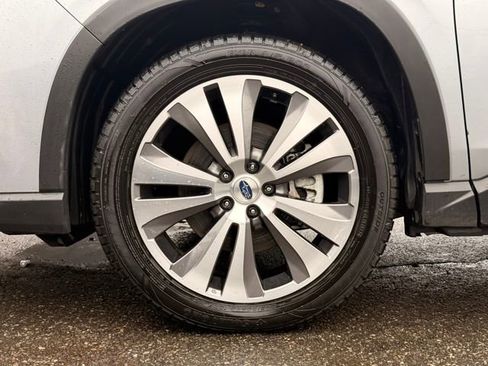 Used 2022 Subaru Ascent Touring image 10