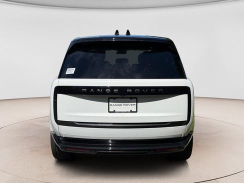 New 2027 Land Rover Range Rover Long Wheelbase SE AWD/4WD image 4