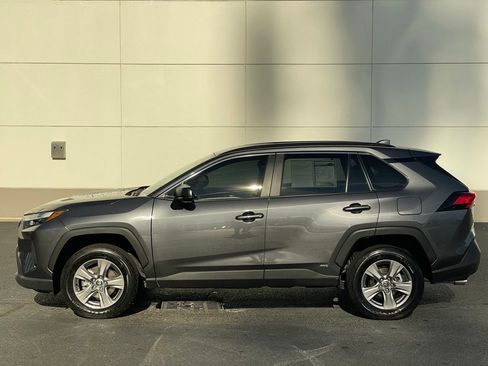 Used 2024 Toyota RAV4 LE image 2