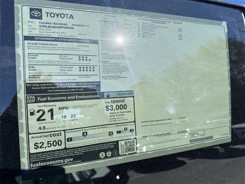 New 2025 Toyota Tacoma TRD Off-Road image 24