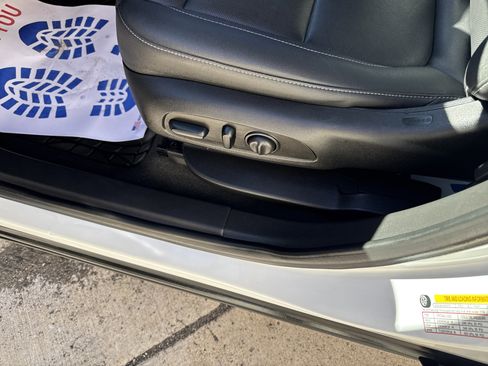 Used 2023 Chevrolet Blazer LT image 19