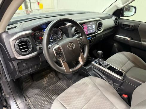 Used 2022 Toyota Tacoma SR5 image 24