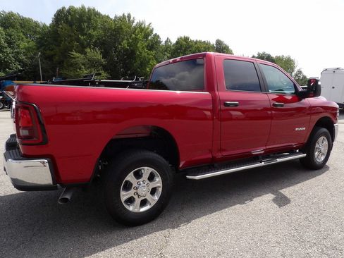 Used 2026 RAM 2500 Big Horn AWD/4WD image 8