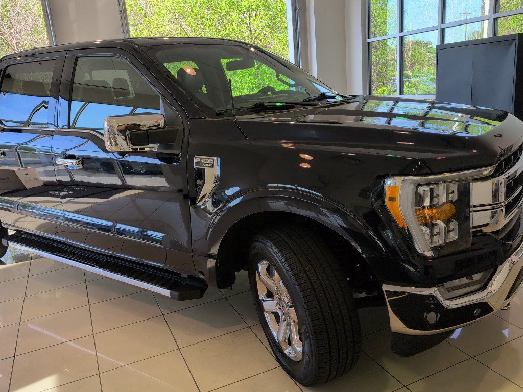 Used 2021 Ford F150 Lariat AWD/4WD image 7