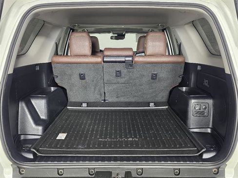 Used 2020 Toyota 4Runner Limited AWD/4WD image 20