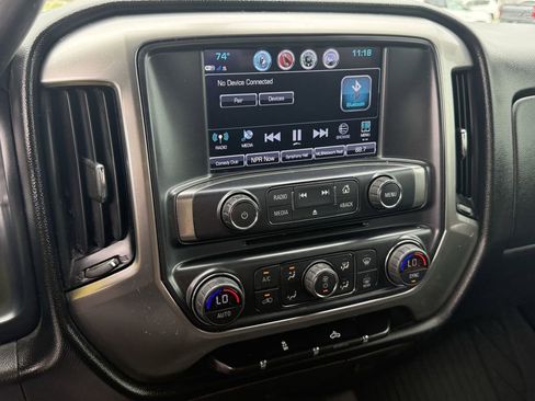 Used 2018 Chevrolet Silverado 1500 LT w/ Texas Edition image 17