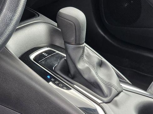 Certified 2025 Toyota Corolla LE FWD image 18
