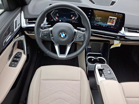 Certified 2025 BMW X1 xDrive28i w/ Premium Package image 12