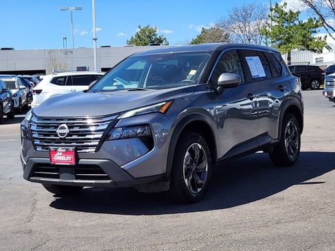 Certified 2024 Nissan Rogue SV image 4