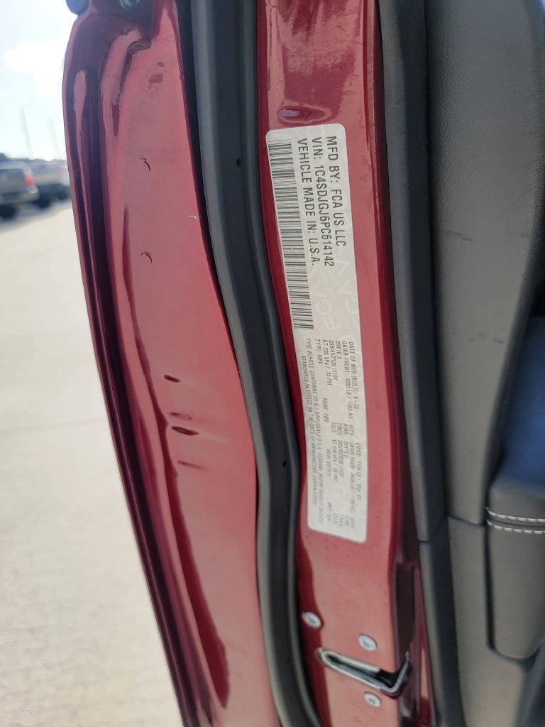Used 2023 Dodge Durango SRT AWD/4WD image 22