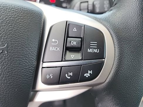 Used 2024 Ford Explorer XLT AWD/4WD image 15