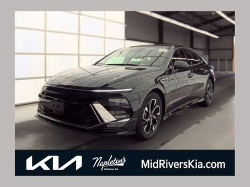 Used 2025 Hyundai Sonata SEL FWD image 1