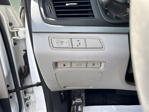 Used 2018 Hyundai Sonata SEL image 6