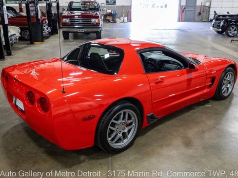 Used 2003 Chevrolet Corvette Z06 w/ Memory Package, 3 Drivers RWD image 7