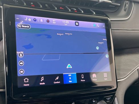 Used 2022 Jeep Grand Cherokee Limited image 13