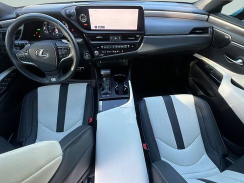 Used 2024 Lexus ES 300h F Sport w/ Accessory Package (Z2) FWD image 10