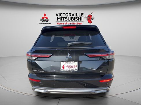 New 2026 Mitsubishi Outlander SE FWD image 8