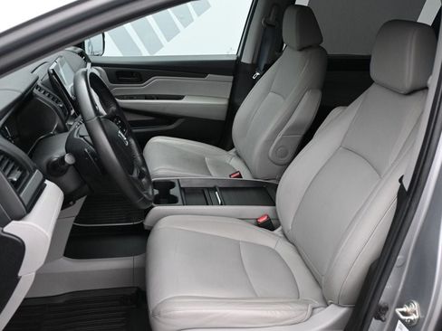 Used 2019 Honda Odyssey EX-L image 12