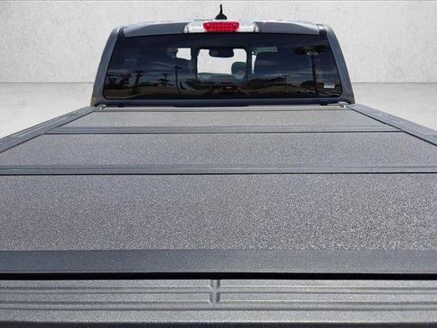 Used 2025 Ford Ranger Raptor AWD/4WD image 6
